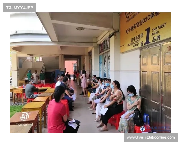 山东泰山队客场更衣室布置完成静候球队入驻准备工作顺利进行